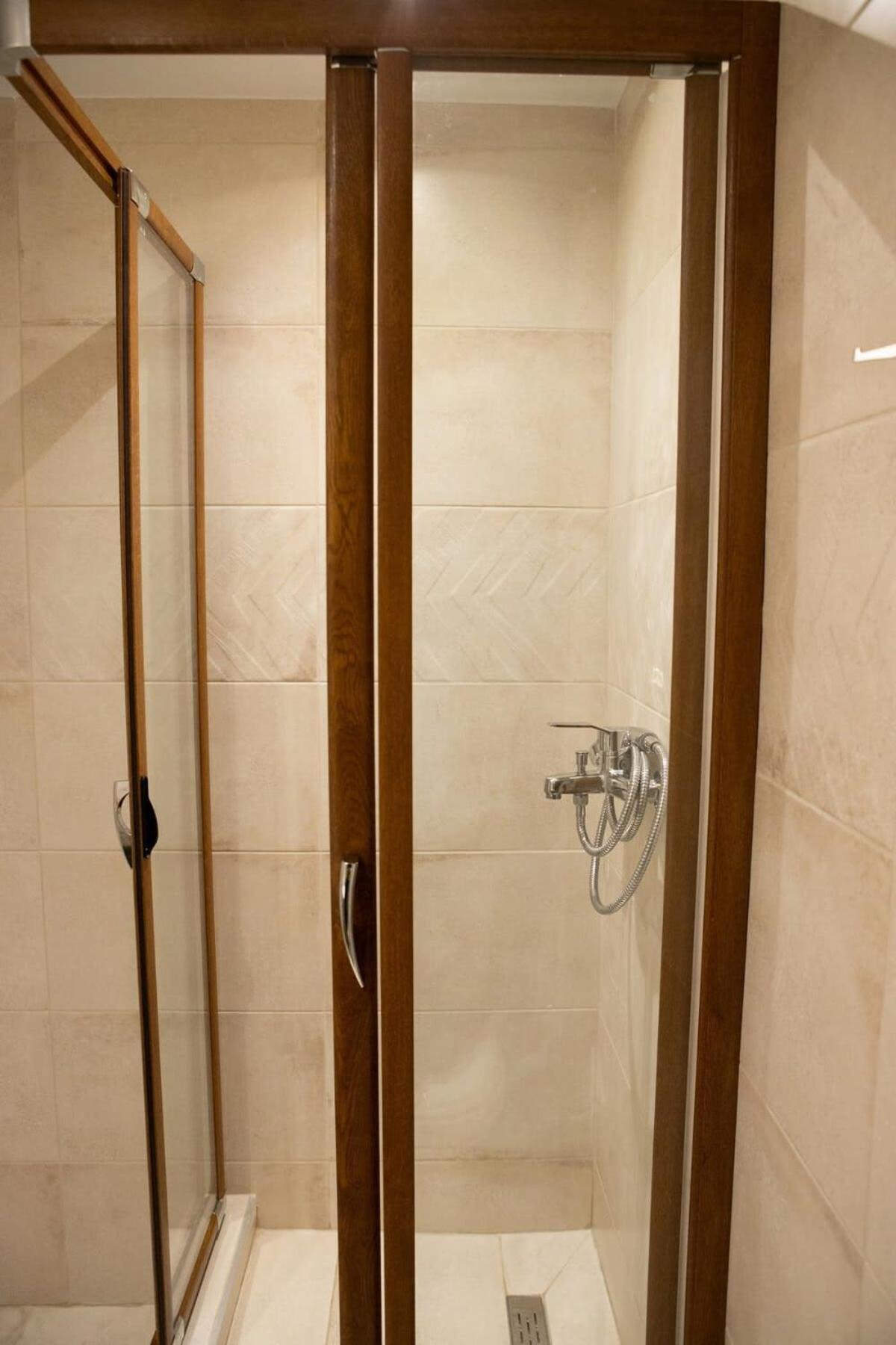 Cozy Modern Studio In Thessaloniki Apartment Екстериор снимка